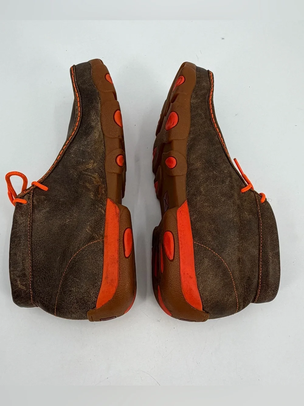 Twisted X Chukka Driving Moc Shoe Men's 9.5 M Brown Leather Orange Laces MDM0019